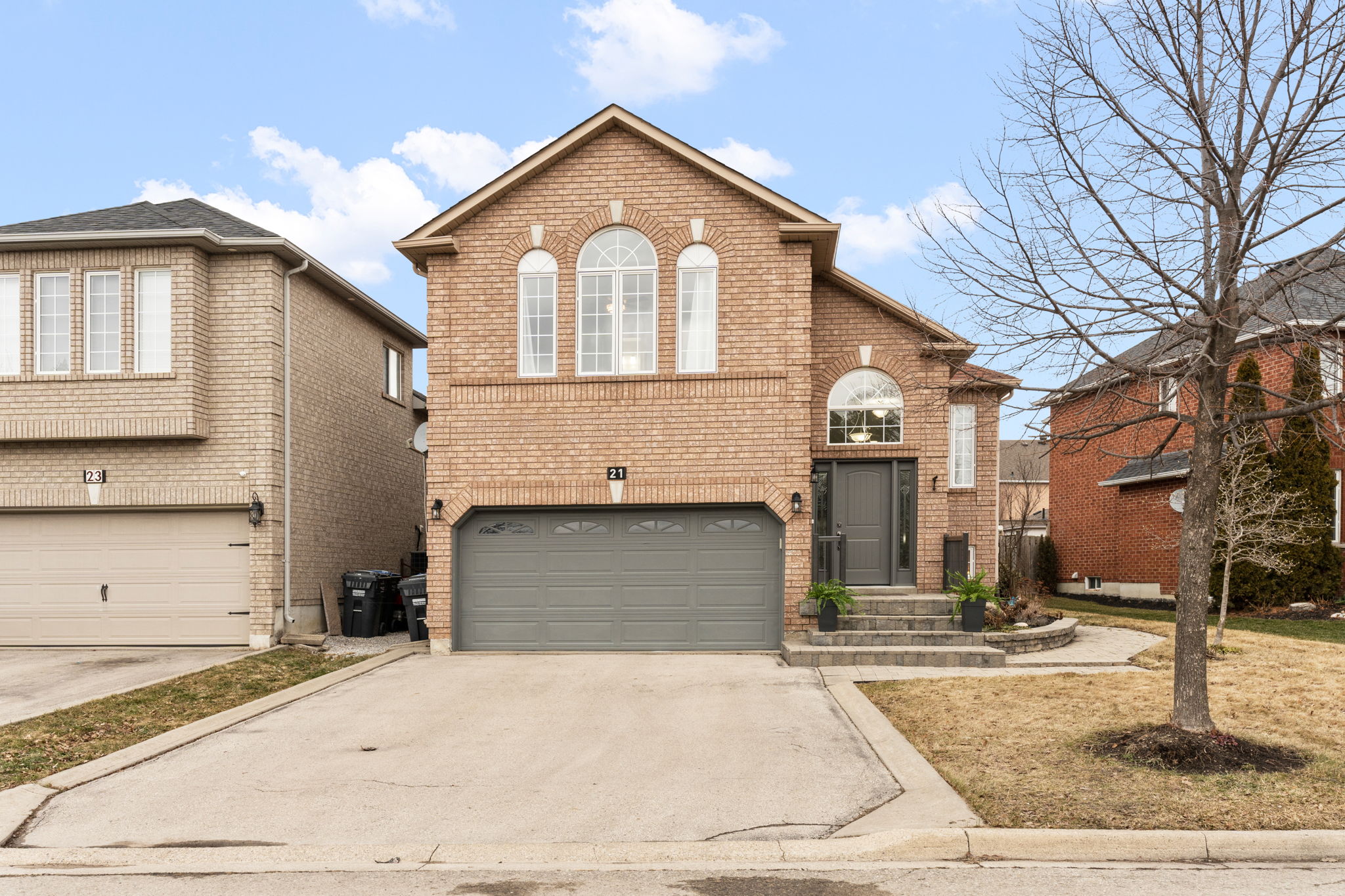 21 Edgar Road Team Apex